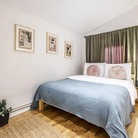 Apartament Lovely Flat *